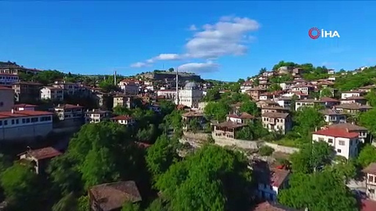 Doğa Araştırmacısı iki arkadaş 2 bin 500 yıllık gizli geçidi ortaya çıkardı