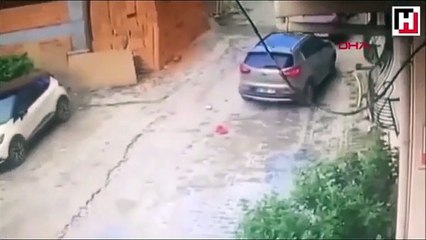 Three-year-old boy survived after mothers arrival on the car