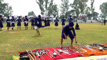 Sword fight in Punjab, Sikh Gatka style