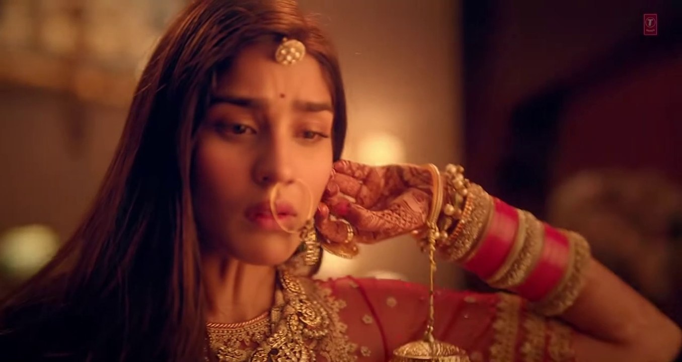 Lut Gaye (Full Song) Emraan Hashmi, Yukti Jubin N, Tanishk B, Manoj M