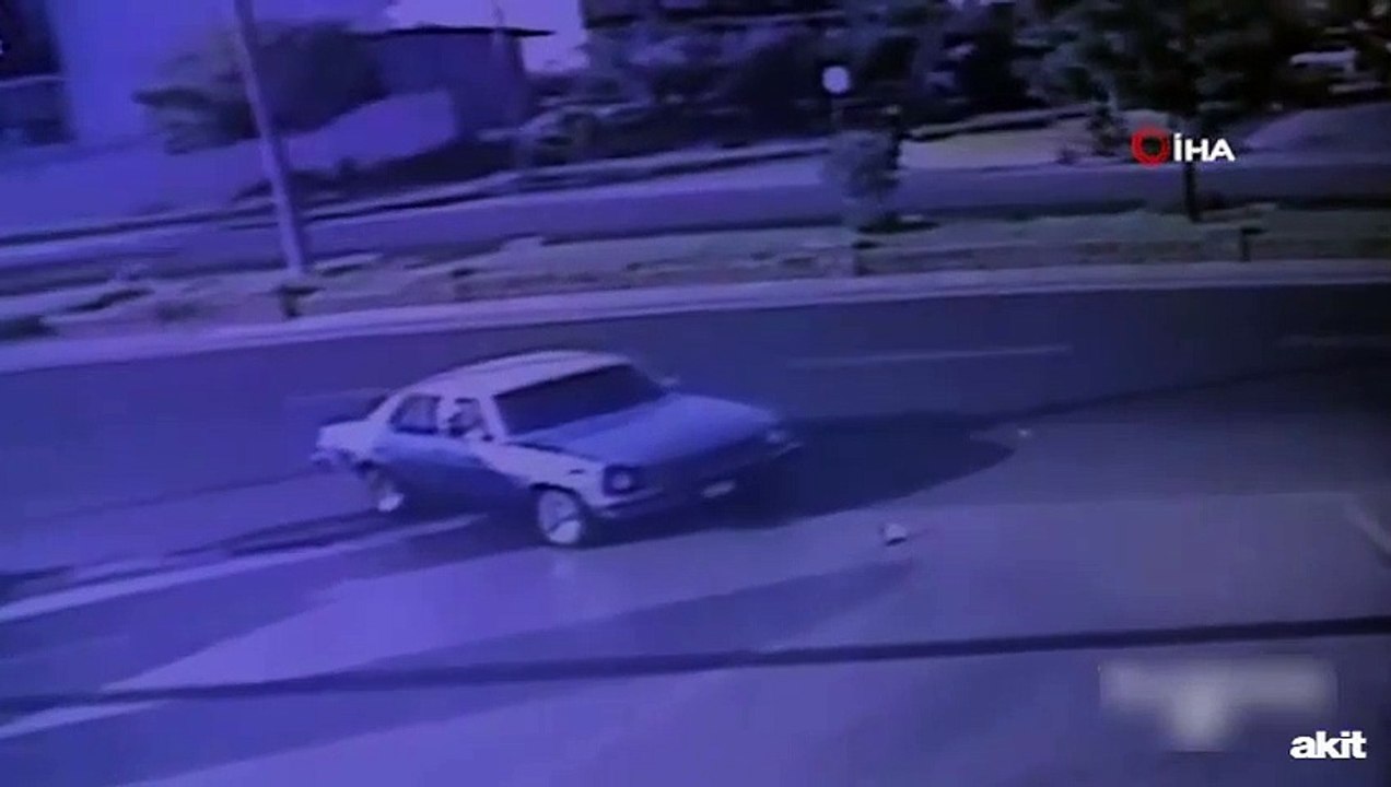 Motosiklet sürücüsü ölümden döndü! İşte o anlar...