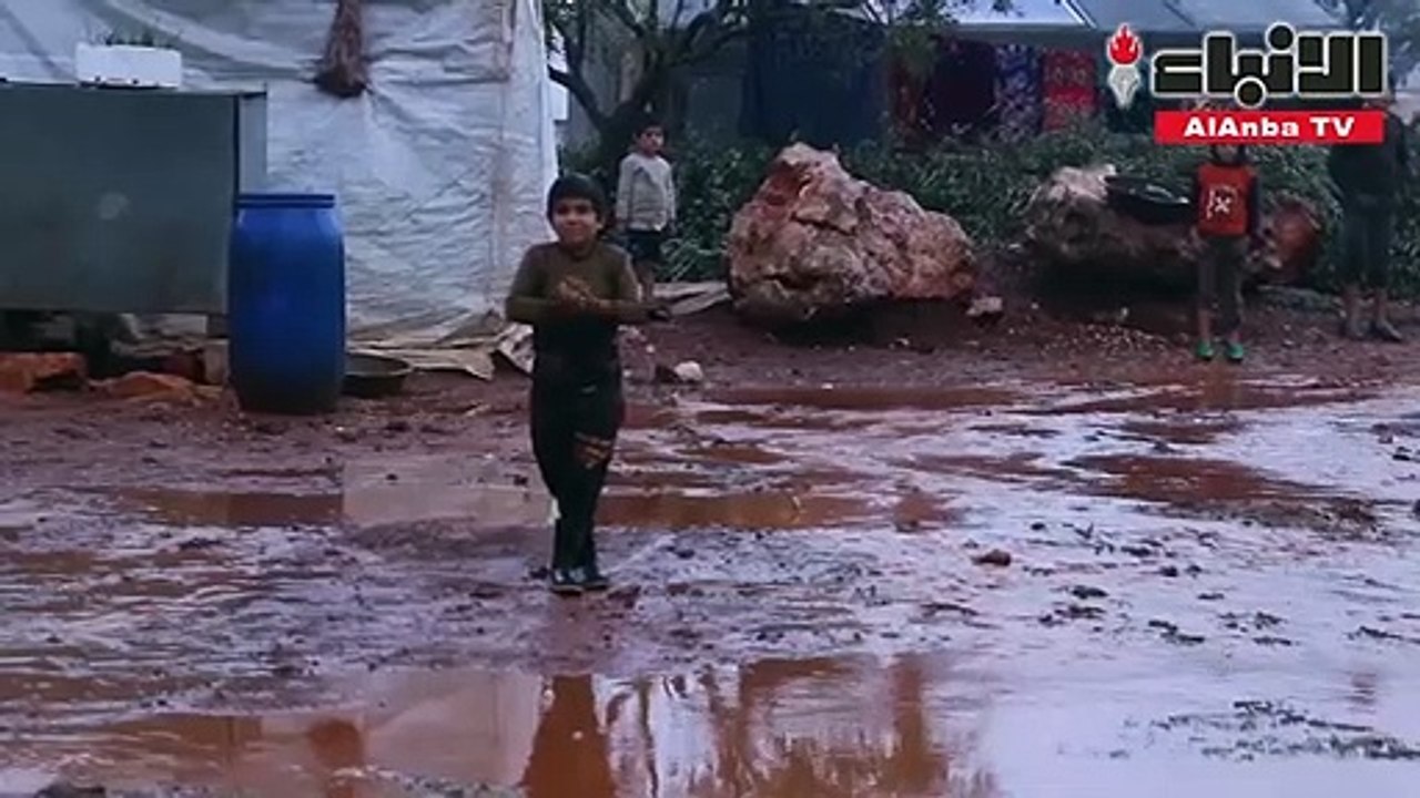 الأمم المتحدة 70 ألف نازح شردتهم السيول والبرود...