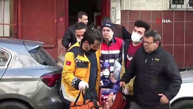 Kendisinden haber alınamayan kadın evinde felç geçirmiş halde bulundu