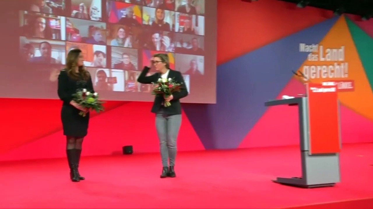 Die linke bekommt eine weibliche doppelspitze