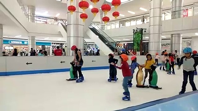 ice skating in sm mall