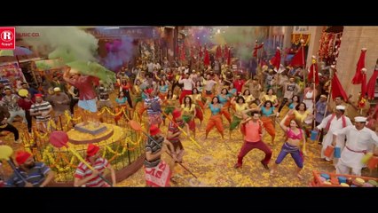 MummyKassam - Coolie No.1 _Varun Dhawan, Sara Ali Khan _ Tanishk _ Udit N, Ikka & Monali _ Reverse Music