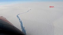 Antarktika'dan büyük bir buzul çatlayarak kopma noktasına geldi