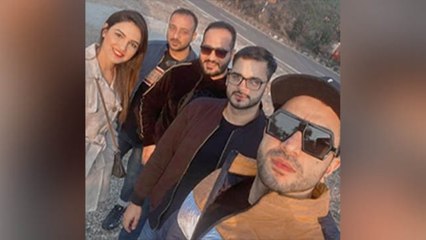 Jasmin Bhasin को Aly Goni लेकर गए अपने स्कूल friends से मिलवाने |FilmiBeat