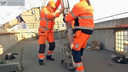 Det højeste juletræ | Storebæltsbroen | Storebælt | 27-11-2014 | TV2 FYN @ TV2 Danmark