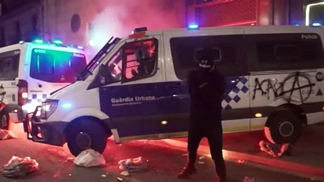 Ισπανία: Επεισόδια και ταραχές σε πορεία για Ισπανό ράπερ