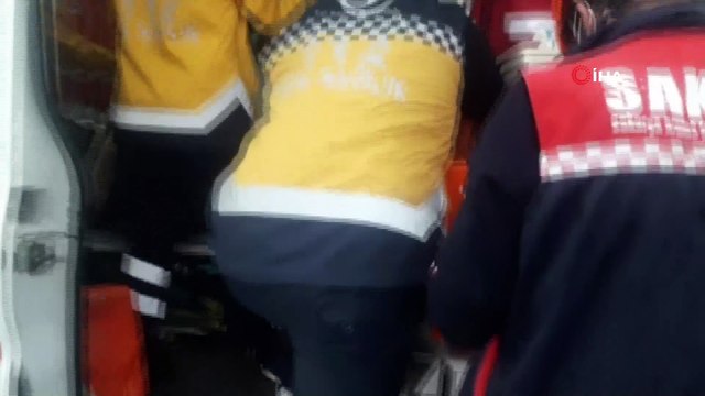 Sakarya’da feci kaza, ortalık savaş alanına döndü: 2’si çocuk 6 yaralı