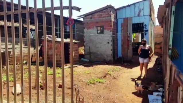 Mãe de família pede ajuda com alimentos e um trabalho