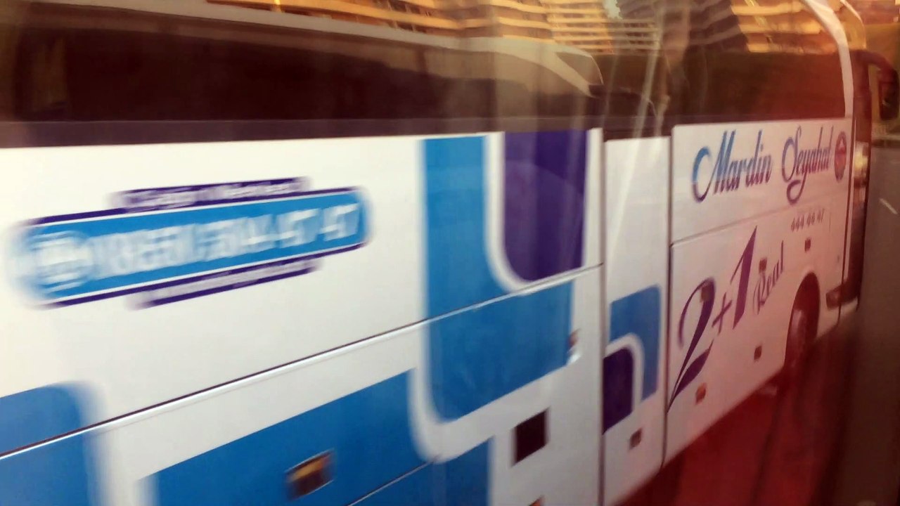 Esenler 15 temmuz otogarından çıkan otobüsün vites değiştirirken tıslama sesli kalkış videosu muhteşem