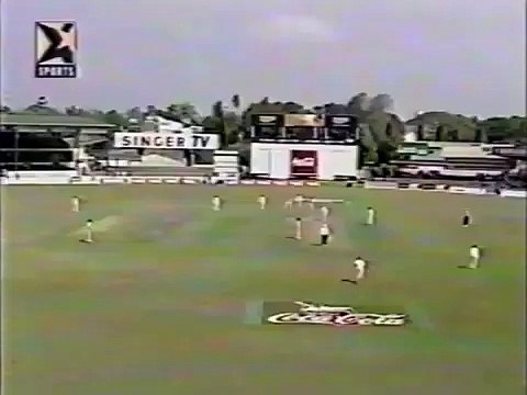 Arevinda De Silva Great Anticipation and took off stunning catch of VVS Laxman off Suresh Parera Bowling