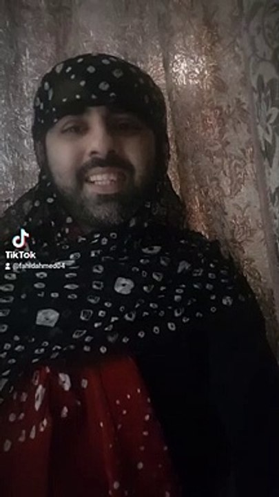 mujhe paisa chahiye