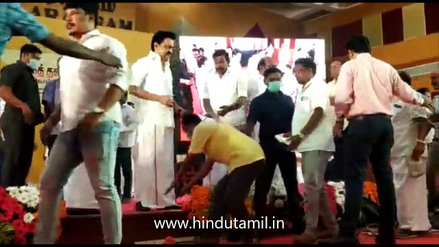 திமுக தலைவர் முக ஸ்டாலின் பிறந்தநாள் - தொண்டர்கள் நேரில் வாழ்த்து!