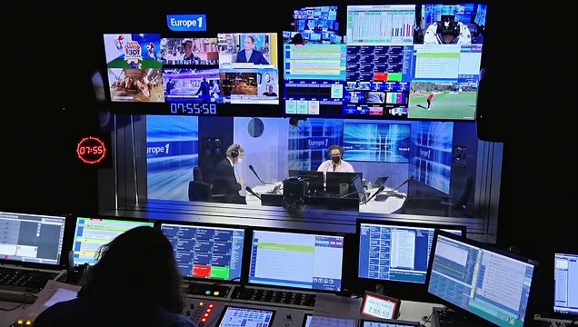 Blanquer sur la formation des professeurs sur la laïcité à l'école : Le jeudi c'est boxe thaï et MMA (Canteloup)