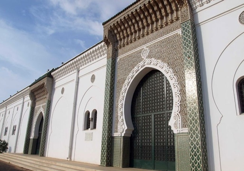 Yvelines : le Département pointé du doigt pour ses dépenses au Liban et au Sénégal