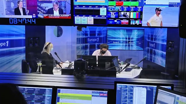 Ségolène Royal : Il y a du soleil trois jours par an à Dunkerque et c'est tombé pile le week-end où ils étaient confinés ! (Canteloup)