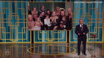 Скачать видео: Nicole Kidman and Keith Urban's Daughters At Golden Globes