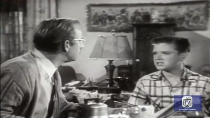 Federal Men - Season 5 - Episode 38 - The Case of the Frightened Man | Walter Greaza, Ross Martin