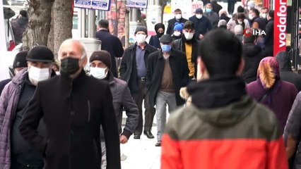 Tedbirler yetersiz kaldı, sokalar doldu taştı