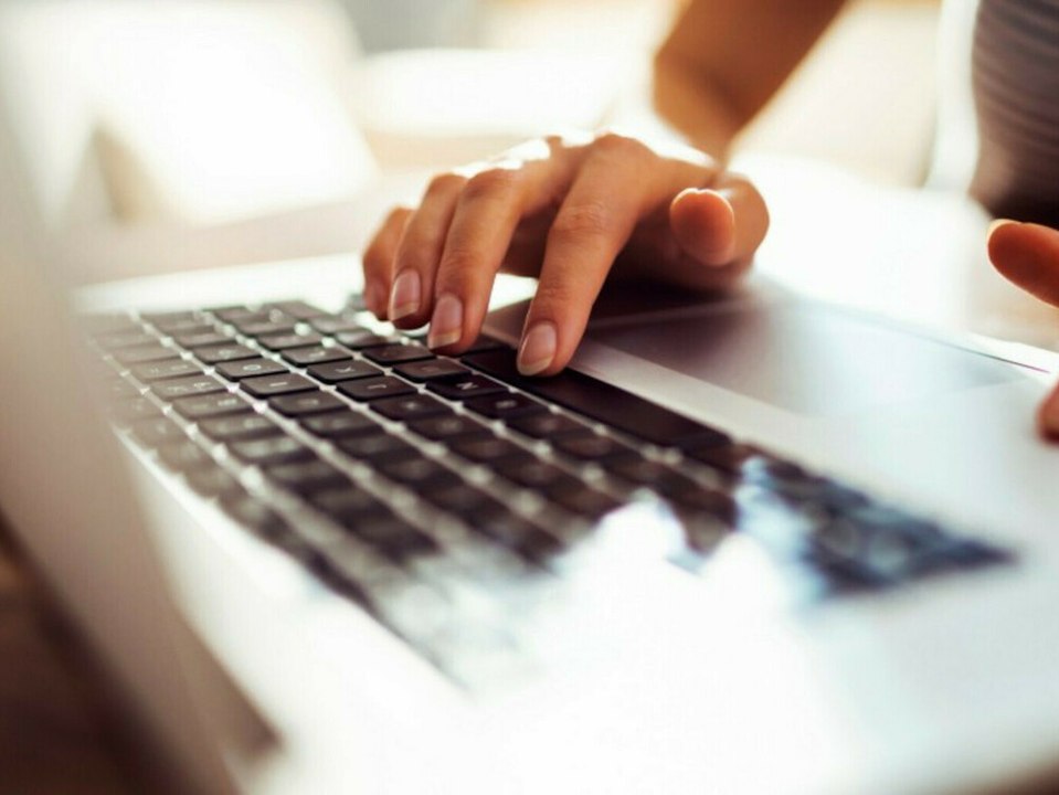 Datensicherheit: Menschen vertrauen Amazon und Co. mehr als Behörden