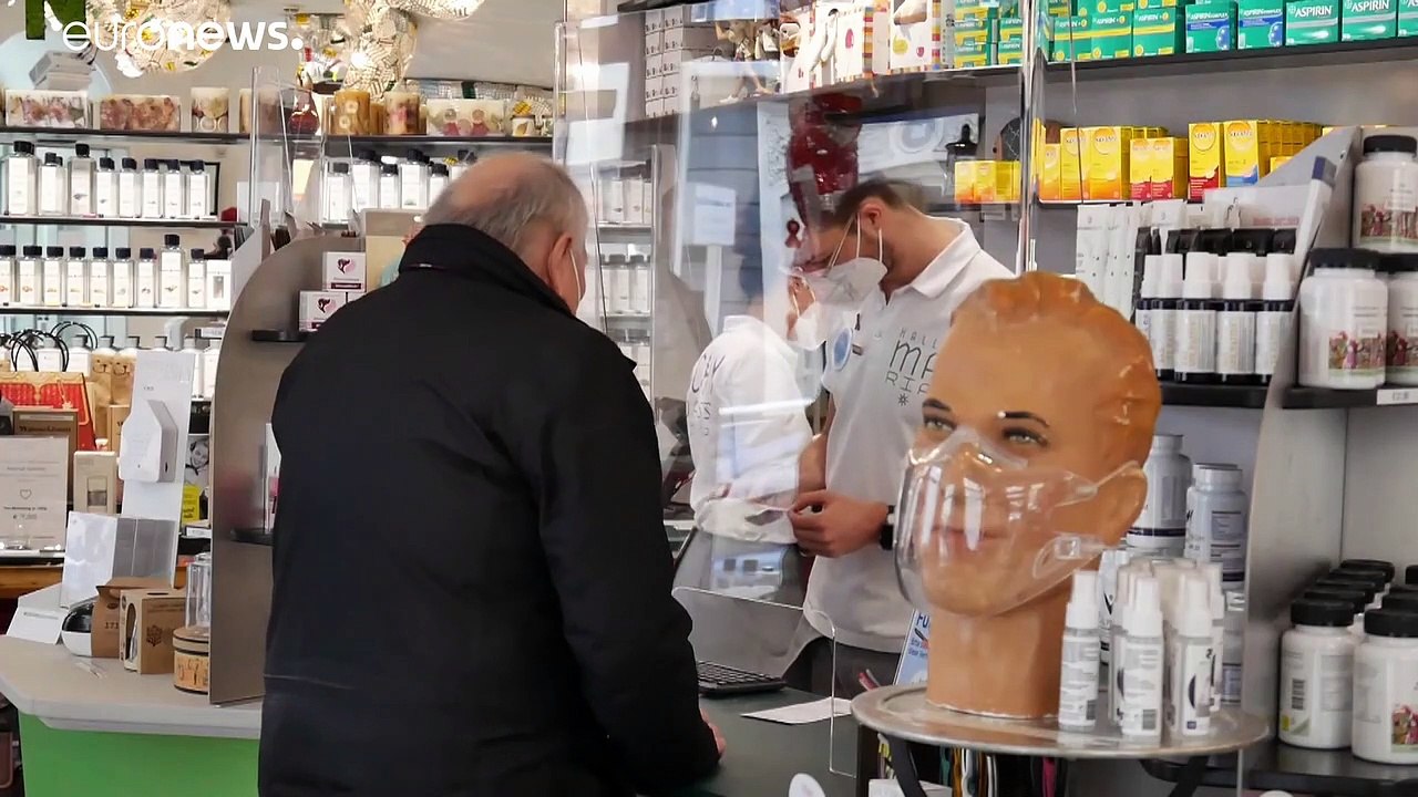 Weg mit der Corona-Mähne! Die Friseure haben wieder auf