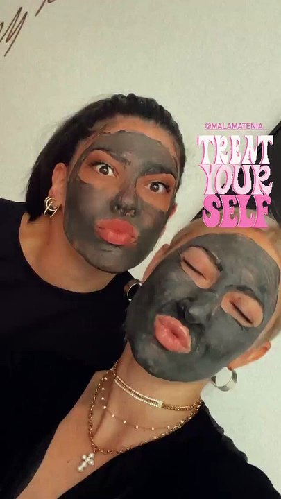 Iωάννα Τούνη: Δείτε πώς περνά τις πρώτες μέρες στο νέο της διαμέρισμα! (2)