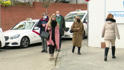 Edurne asiste a su última revisión médica antes de dar a luz a su primera hija