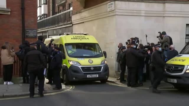 Trasladan de hospital al Duque de Edimburgo para tratar una afección cardiaca