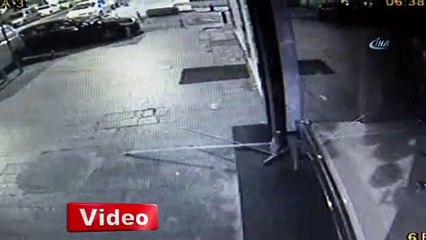 Kuyumcu soygunu kamerada