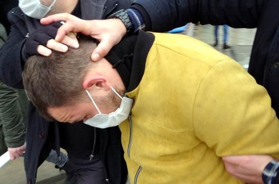 Eski kocası tarafından kızının gözleri önünde darp edilen genç kadın ifadesinde yaşadığı dehşeti anlattı