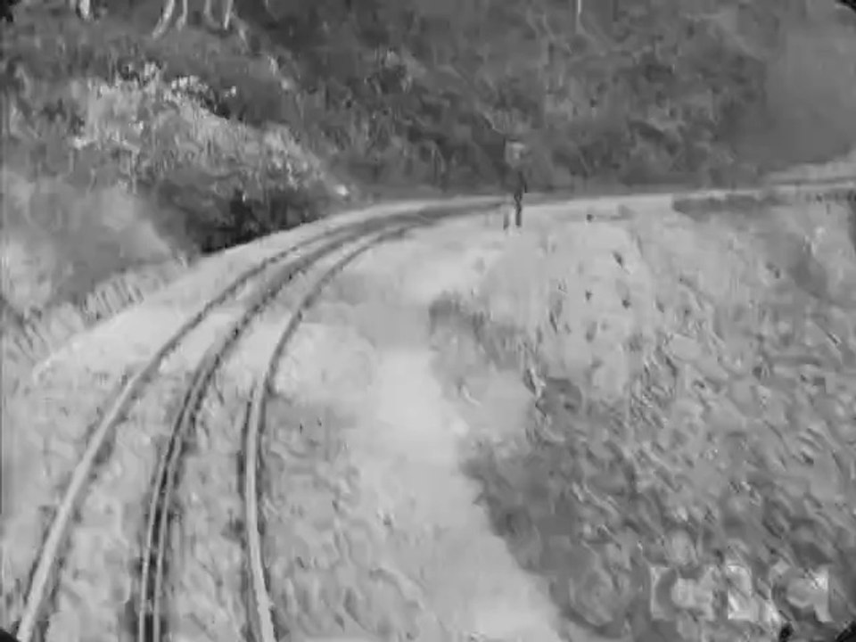 Panorama pris du train assurant la ligne Glion - Rochers-de-Naye