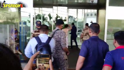 Mouni Roy, Kangana Ranaut, Sophie Choudry & Rahul Dev snapped at the Airport