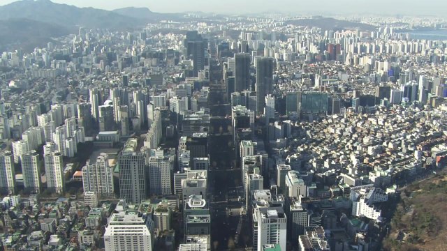 취약층 일자리 27만 개 창출...코로나 백신도 추가확보 / YTN