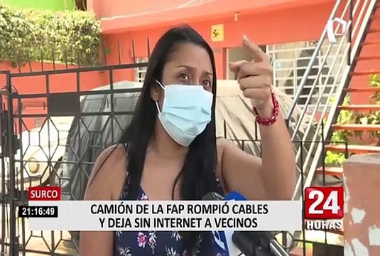Surco: vecinos quedaron incomunicados luego que camión de la F.A.P rompiera cableado
