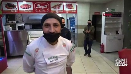 Normalleşme açıklamalarını halayla kutladılar