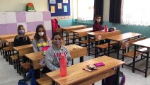 EDİRNE - Trakya'da yeni normalleşme süreciyle okullarda yüz yüze eğitime başlandı
