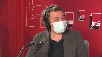 Le passeport vaccinal, une bonne idée ? Le billet d'Alex Vizorek