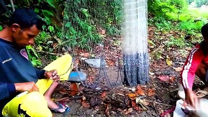 how to catch fish in the rural community's version