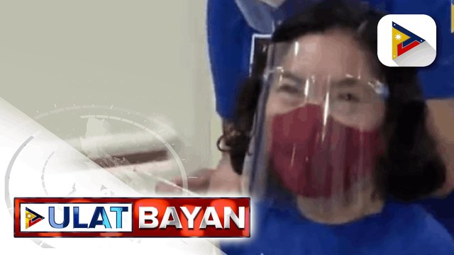 Head ng Pasig City General Hospital, unang tinurukan ng Coronavac; Mayor Vico Sotto, ‘di muna magpapabakuna bilang pagsunod sa priority list