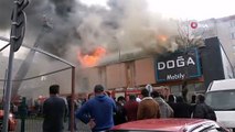 Ataşehir'de fabrika yangını, olay yerine çok sayıda itfaiye ekibi sevk edildi