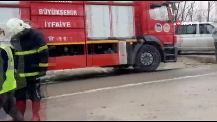 Kontrolden Çıkan Otomobil Ortalığı Savaş Alanına Çevirdi: 3 Yaralı