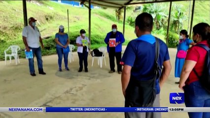 Video herunterladen: Centros escolares de difícil acceso del norte de Veraguas recibieron las guías escolares - Nex Noticias