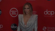 This Is What Jennifer Lopez Did Instead of Attending the Golden Globes