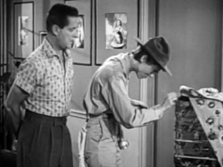 Love That Bob | Season 5 | Episode 11 | Collins the Crooner