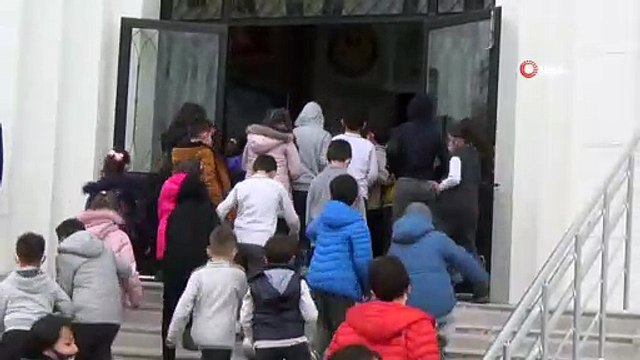 - Afyonkarahisar’da 40 bin öğrenci eğitim ve öğretime başladı- Afyonkarahisar İl Milli Eğitim Müdürü Metin Yalçın:- “Sınavlar 8 Mart’ta yüz yüze yapılmaya başlanacak”