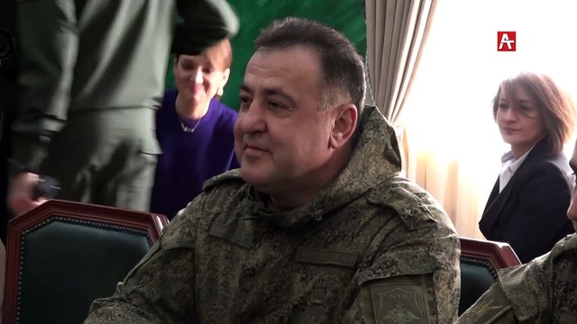 Абхазии Аслан Бжания встретился с начальником российского мобильного военного госпиталя