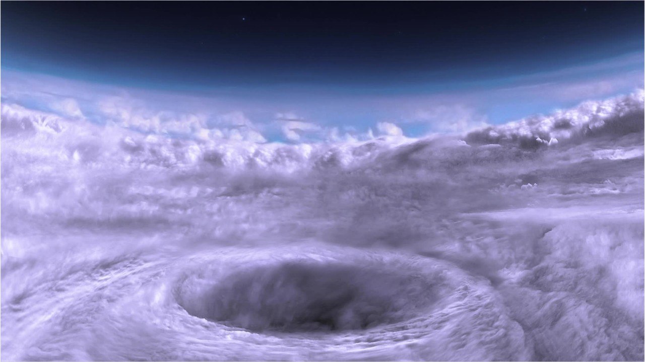 Space Hurricanes Are a Thing—the North Pole Just Recorded Its First Ever